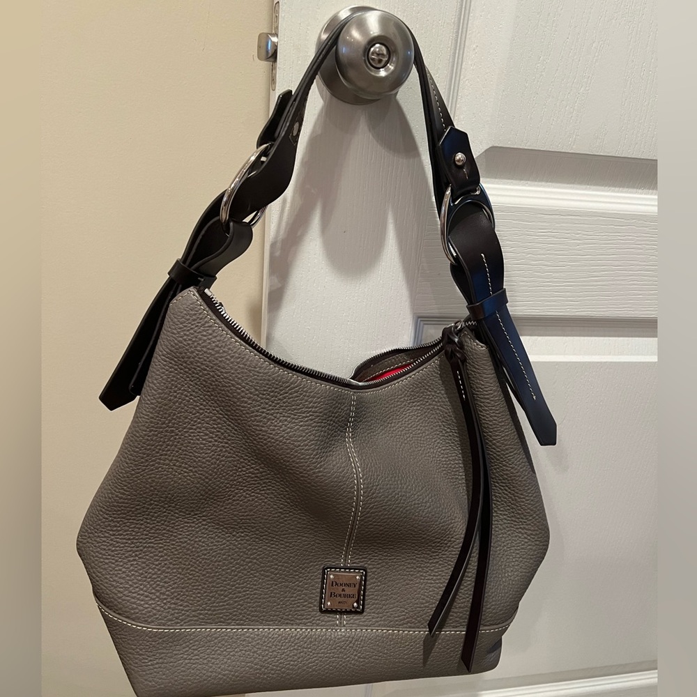 Dooney & Bourke purse